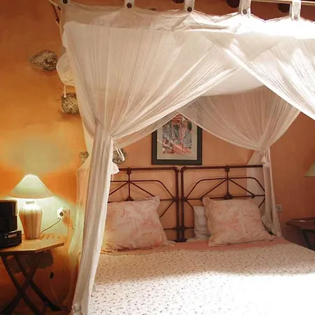 Sleeps 4 Pool Wifi *