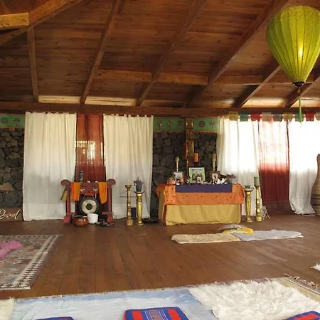 Sleeps 4 Pool Wifi Villa
